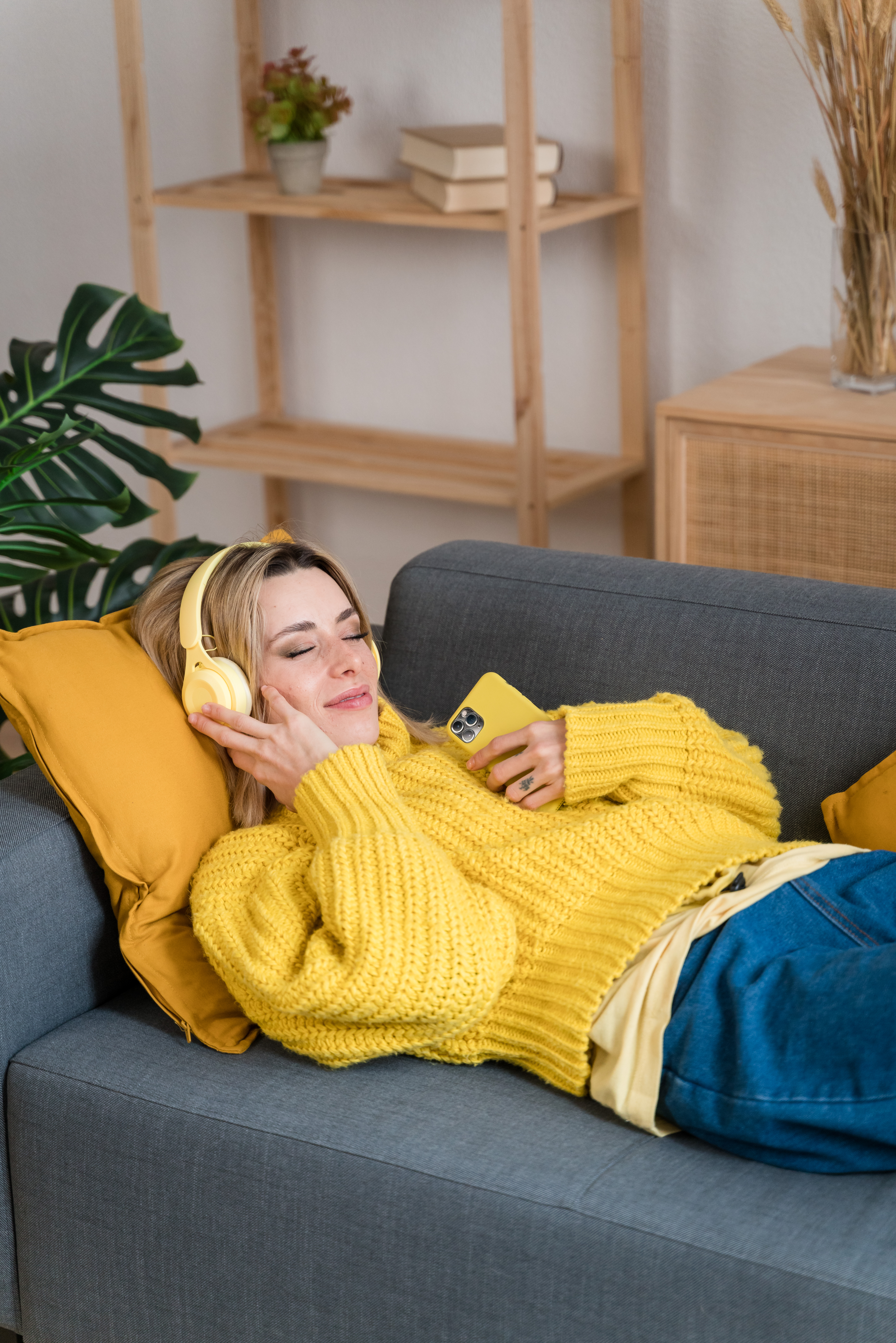 Person listening to an audiobook